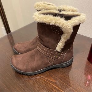 Earth Spirit Winter Brown Booties